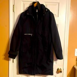 LANDS END  woman’s winter coat. Black size medium  like new